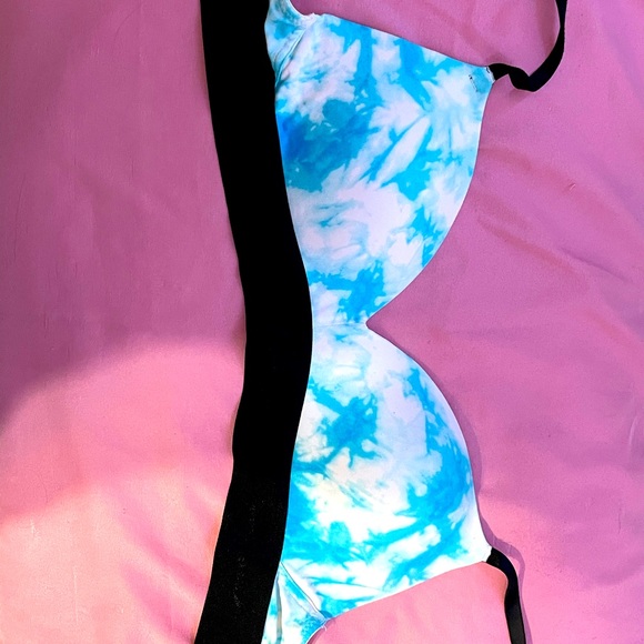 Pink push up bra - Picture 3 of 3